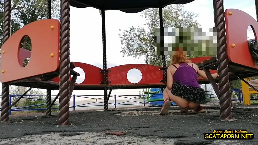 ModelNatalya94 Shit in the playground