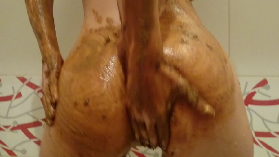 Brown wife Sexy Body Is All Covered With Shit