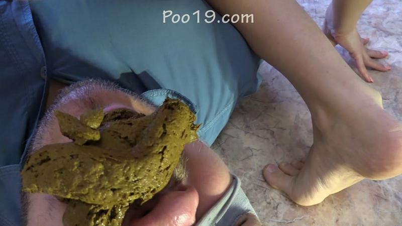 Poop MilanaSmelly – Repeated strangulation by female shit p1 – Christina