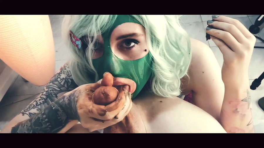 Scat Eat And Shit Sucking By Top Babe Betty – The Green Mask