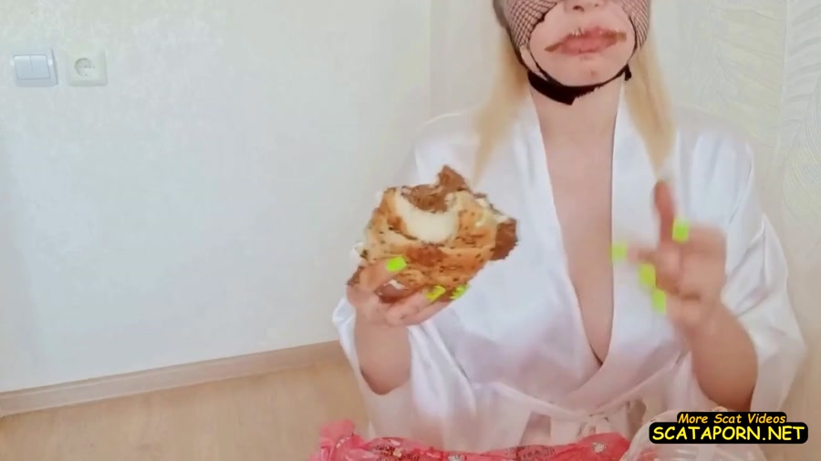 LinaScat – homemade hamburger with shit washed down with urine – Amateurs